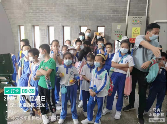 三盛環(huán)?？萍紨y手學(xué)校，開(kāi)啟不一樣的“垃圾減量日”